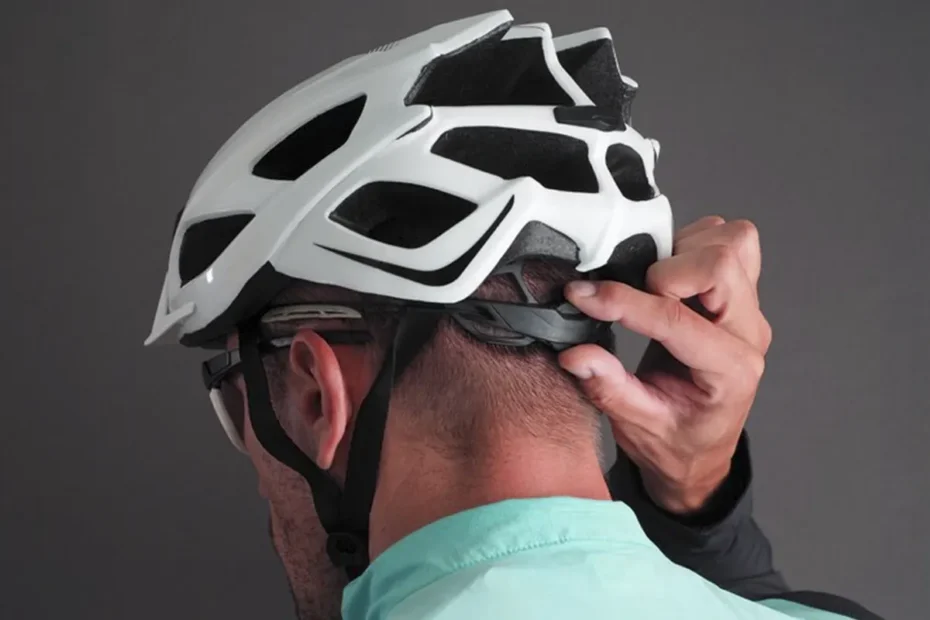 Capacete de ciclismo masculino